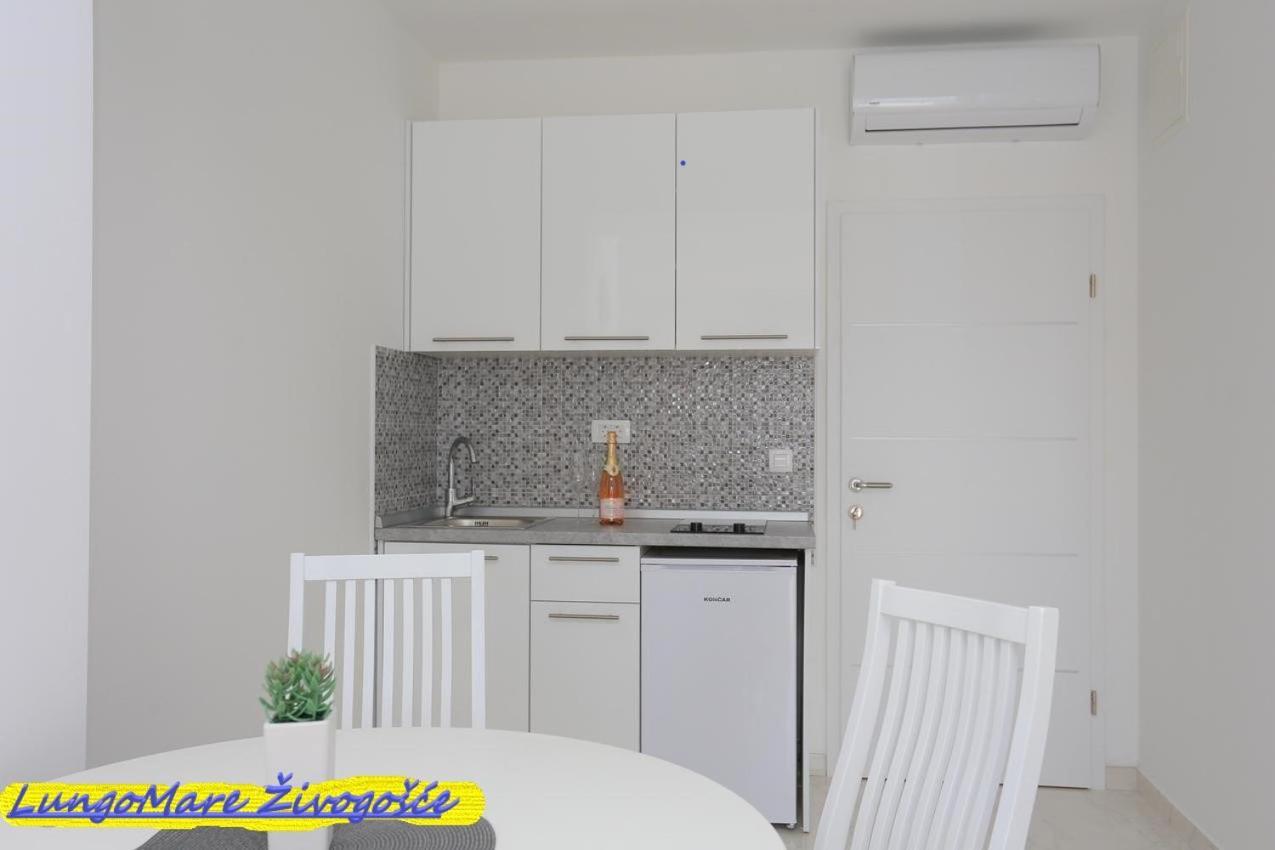Apartment Apartmants Lungo Mare *