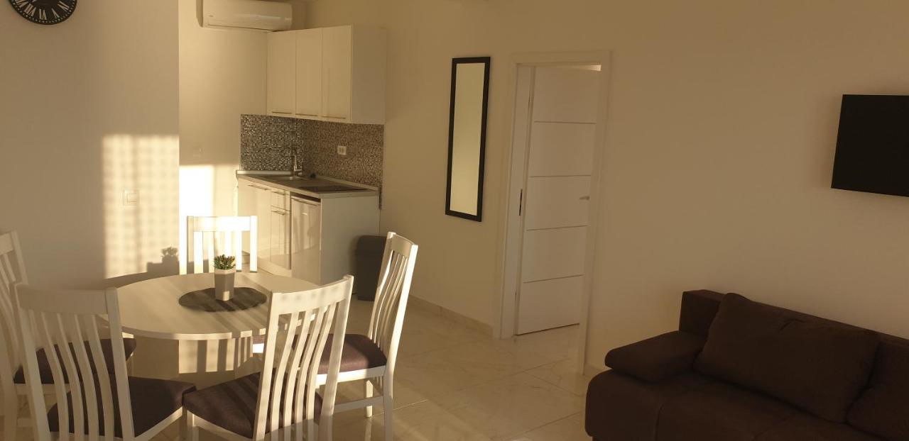 Apartmants Lungo Mare *
