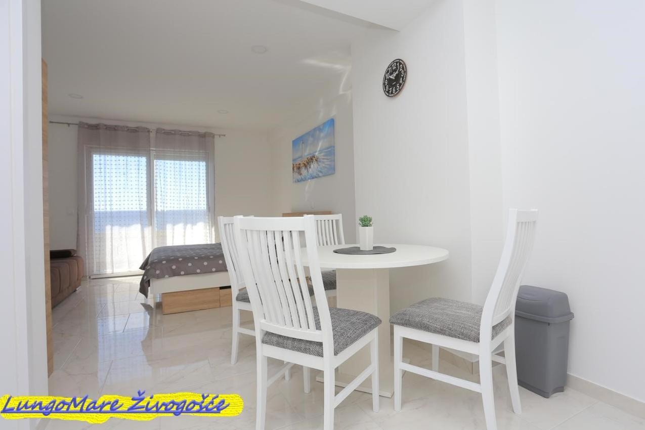 Apartmants Lungo Mare Appartement Živogošće