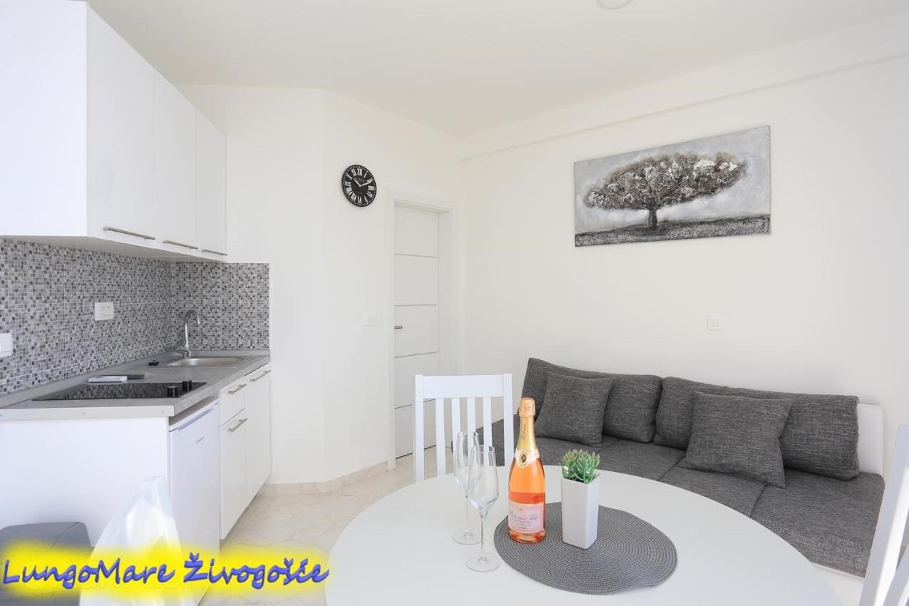 Appartement Apartmants Lungo Mare Živogošće