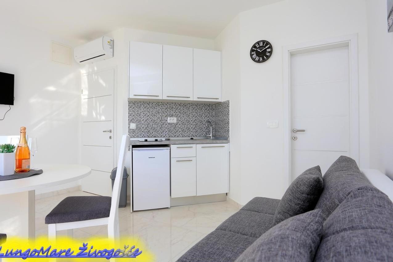 Apartmants Lungo Mare * Živogošće